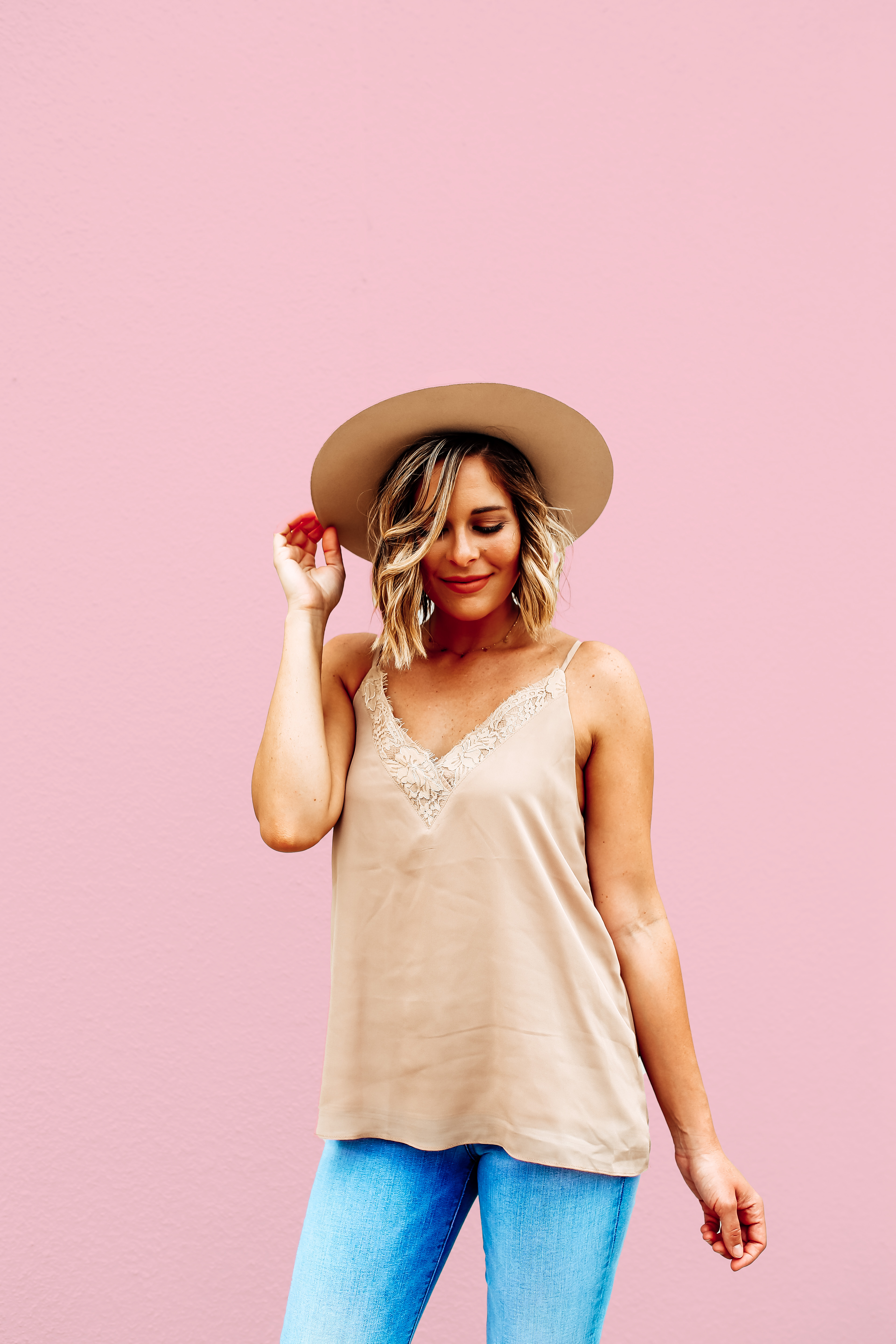 EXCLUSIVE TO MAVERICK! REVISED FIT OF THE ORIGINAL LOGAN TANK. ADDED APPROX. 1 INCH AT THE BUST AND 2 INCHES IN LENGTH. ADJUSTABLE SPAGHETTI STRAPS. LACE DETAILED V-NECK. LIGHT MATERIAL WITH LINING. 100% POLYESTER.