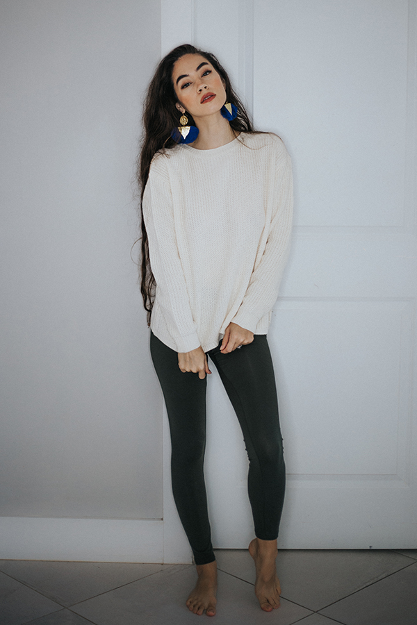SUPER SOFT AND STRETCHY! MATCH ANY TOP OR TUNIC!