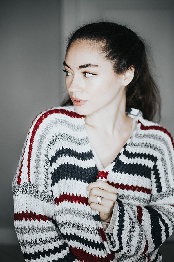 CHUNKY STRIPED OVERSIZED CARDIGAN. THIS IS A ONE SIZE! OVERSIZED AND SHOULD FIT A SIZE 2-14 COMFORTABLY!