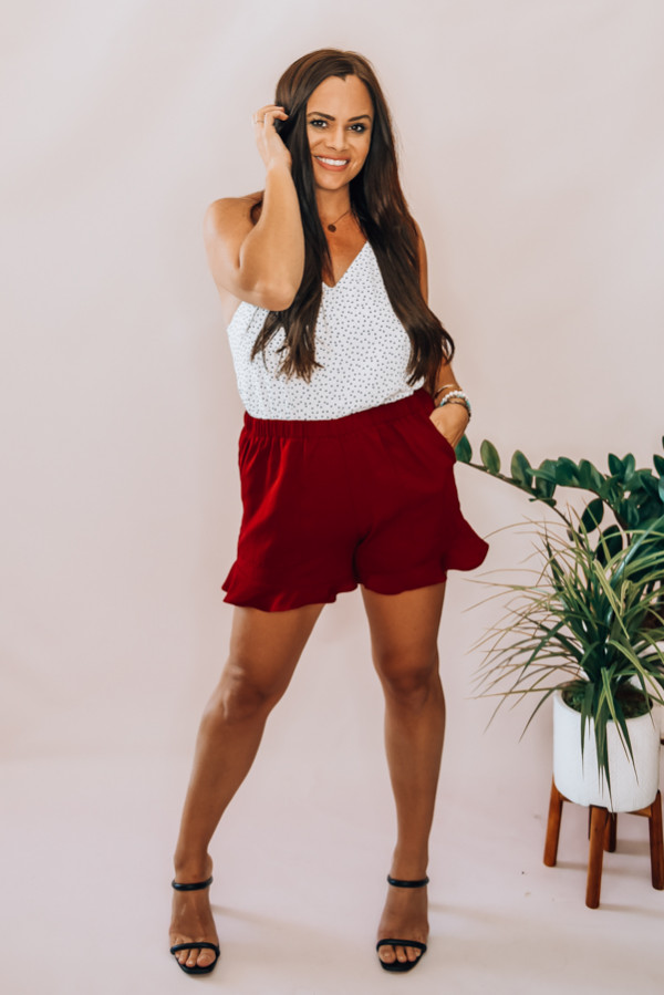 RUFFLE SHORTS WITH WITH POCKETS AND
ELASTIC WAIST. LOOSER FITTING.
100% POLYESTER.
X-SMALL 0-2
SMALL 4-6
MEDIUM 8-10
LARGE 12-14
X-LARGE 16-18