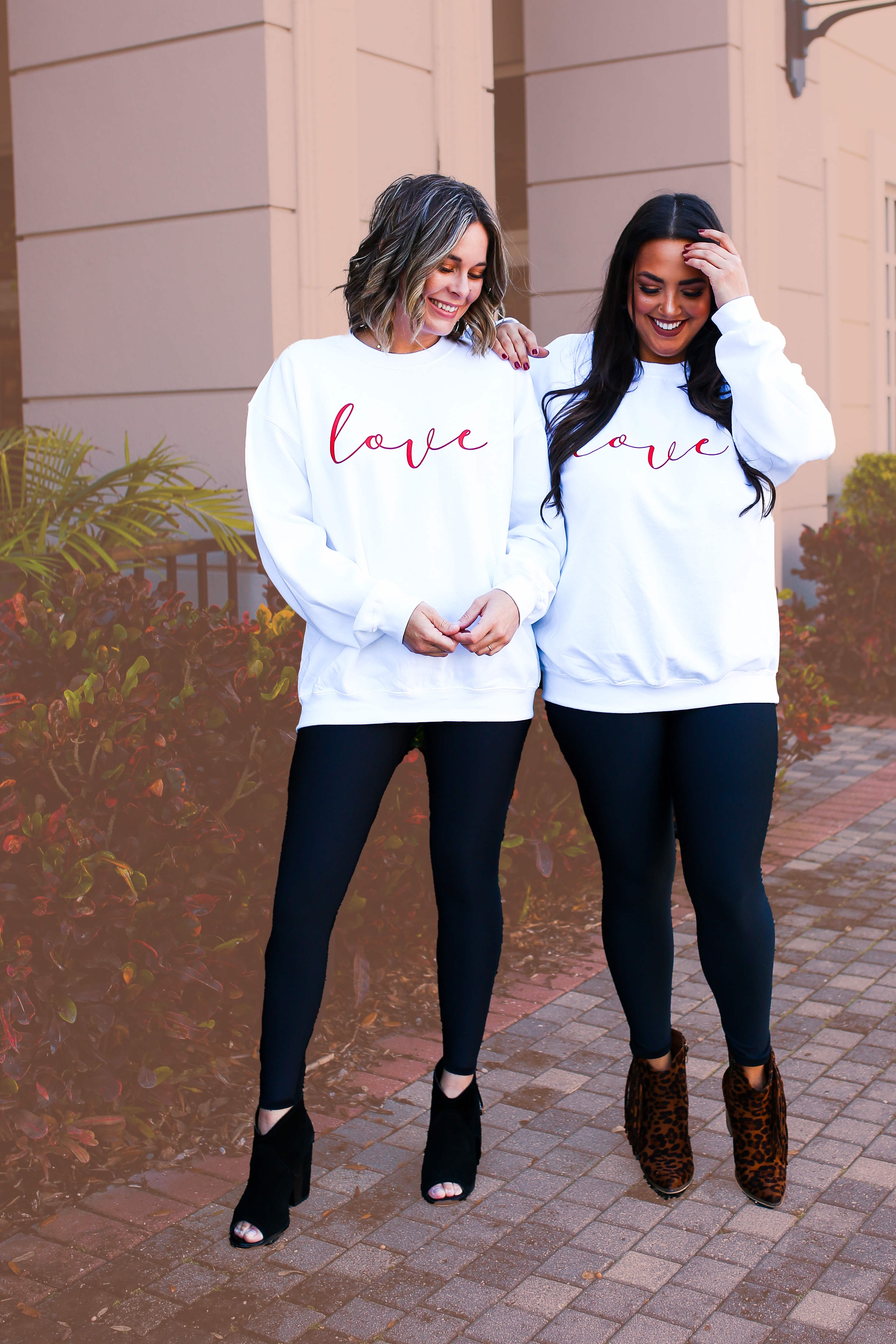 S 0-4
M 4-8
L 8-12
XL 14-18
XXL 18-22