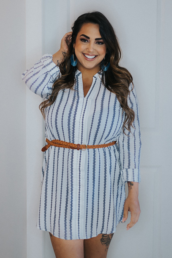 IVORY/NAVY STRIPED DRESS MID THIGH LENGTH.
COMES WITH A BELT.
98% POLYESTER 2% SPANDEX
1X- 14-16 2X - 18-20 3X 22-24